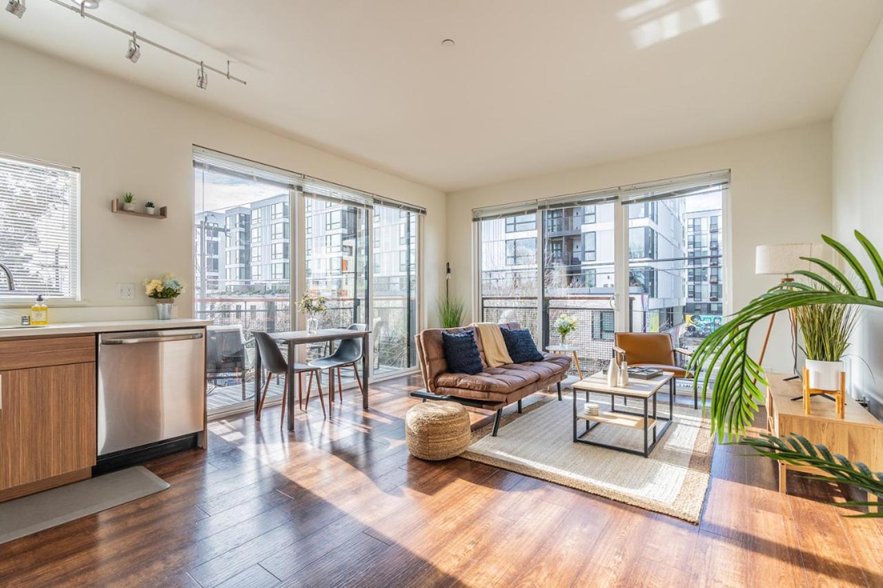 Close Downtown Modern Apartment - Pet Friendly, Wifi, Rooftop Views ซีแอตเทิล ภายนอก รูปภาพ