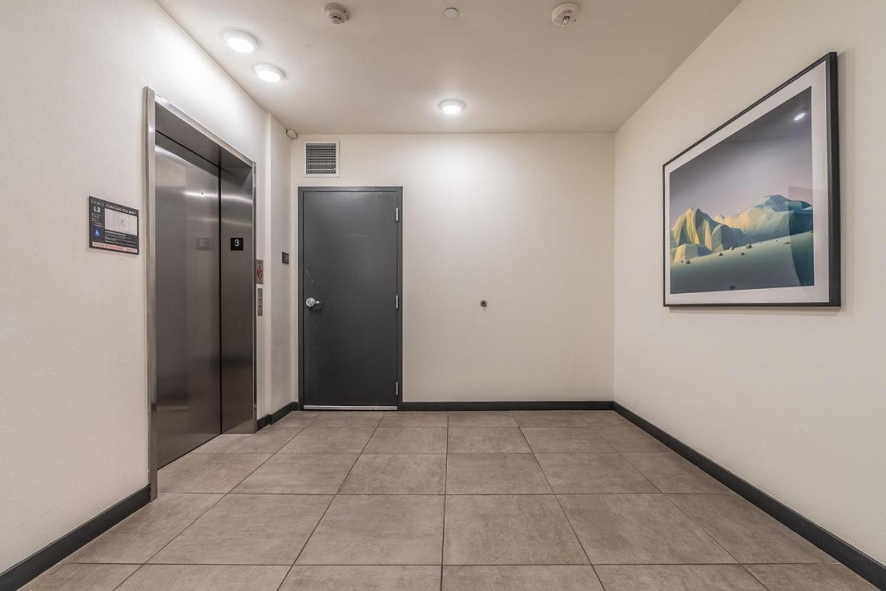 Close Downtown Modern Apartment - Pet Friendly, Wifi, Rooftop Views ซีแอตเทิล ภายนอก รูปภาพ
